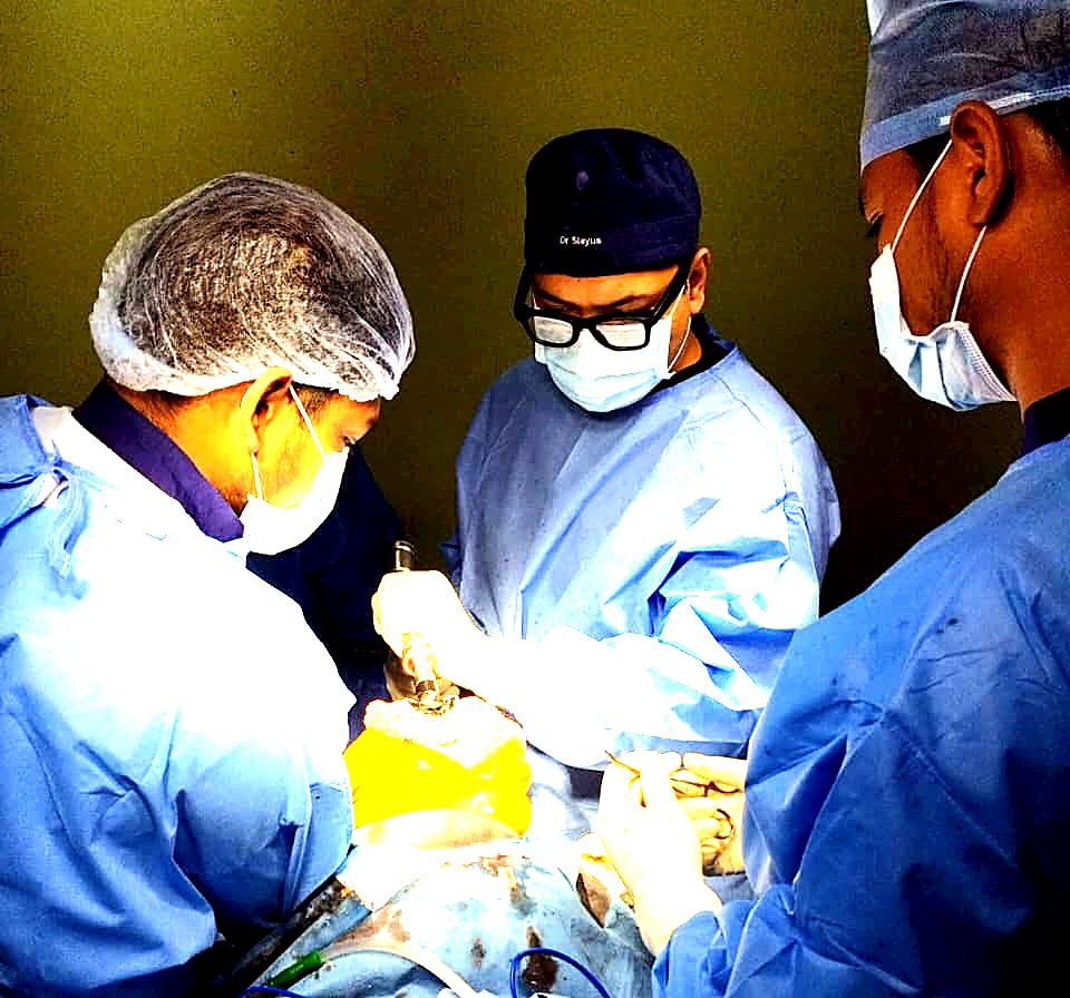 Dr. Shreyas Zalariya in the operating theatre